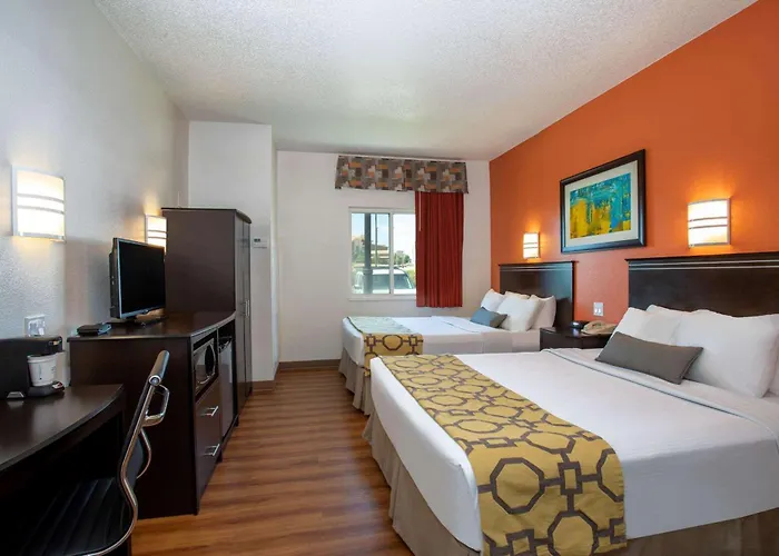 Baymont By Wyndham Hotel 2*