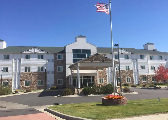 Baymont By Wyndham Hotel