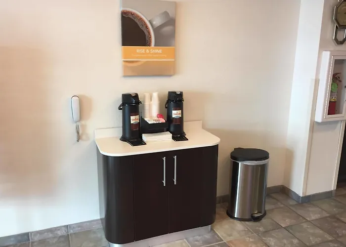 Hotel Baymont By Wyndham